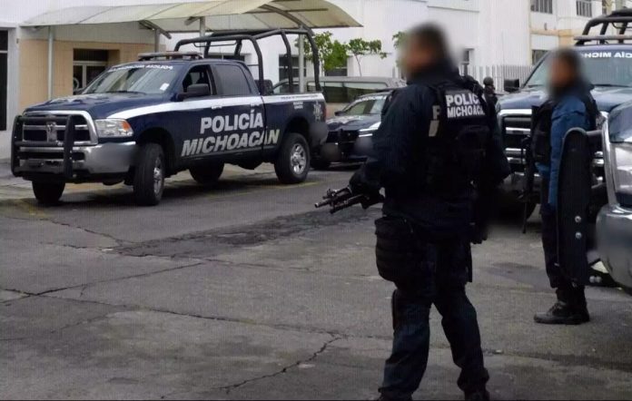 Roban dinero y computadoras en escuela primaria de Morelia