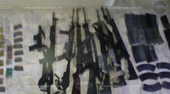 Aseguran arsenal a célula delictiva tras enfrentamiento entre civiles