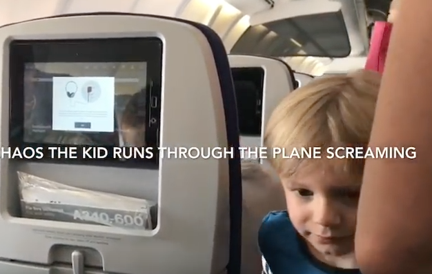 VIDEO: ¡Terrible vuelo vivieron! Durante 8 horas un niño no dejó de gritar VIDEO: ¡Terrible vuelo vivieron! Durante 8 horas un niño no dejó de gritar
