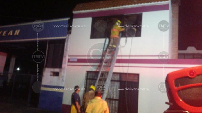 MORELIA Se incendia departamento en la Nueva Valladolid (5)