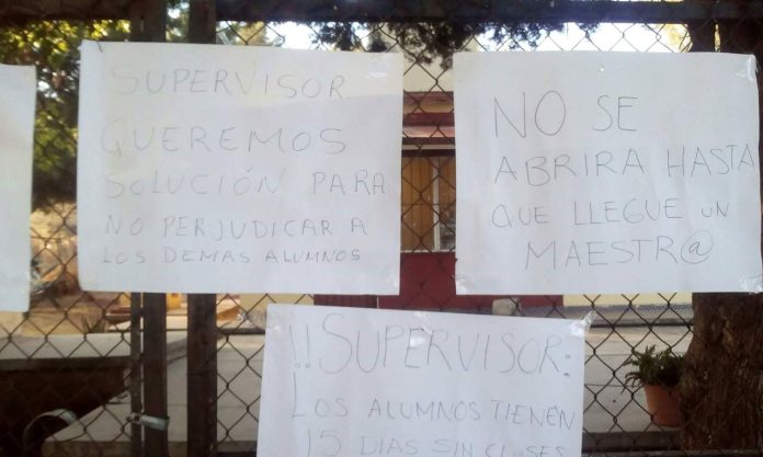 La telesecundaria número 275 de la comunidad La Palma ubicada en el Municipio de Tarímbaro