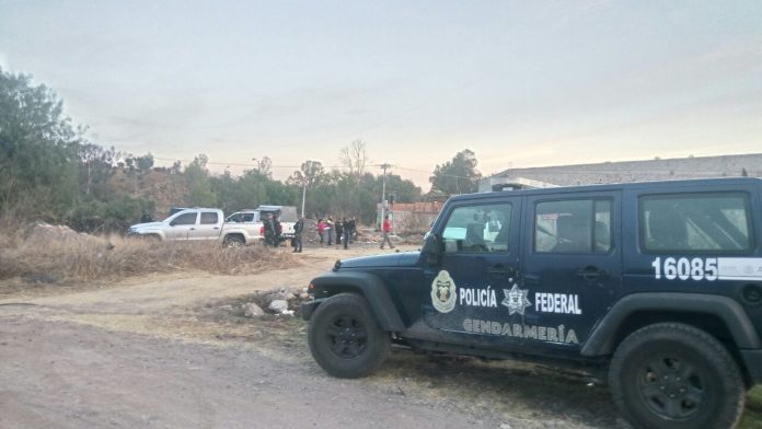 Gendarmería pone a disposición 3 mil litros de gasolina ilícita ante PGR