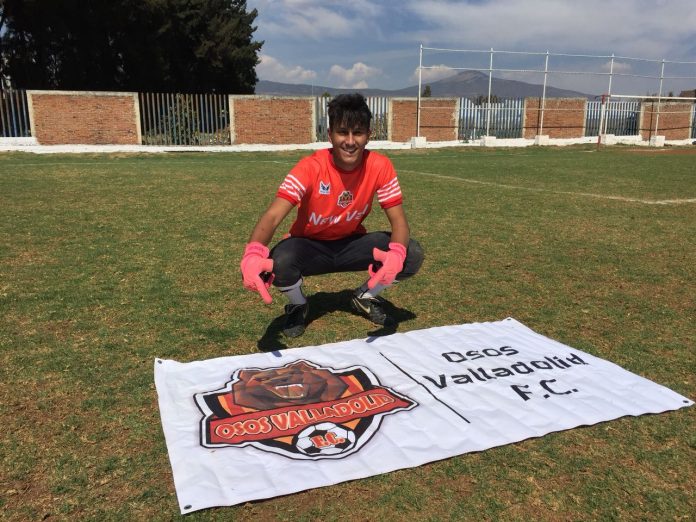 Osos incorpora a brasileño