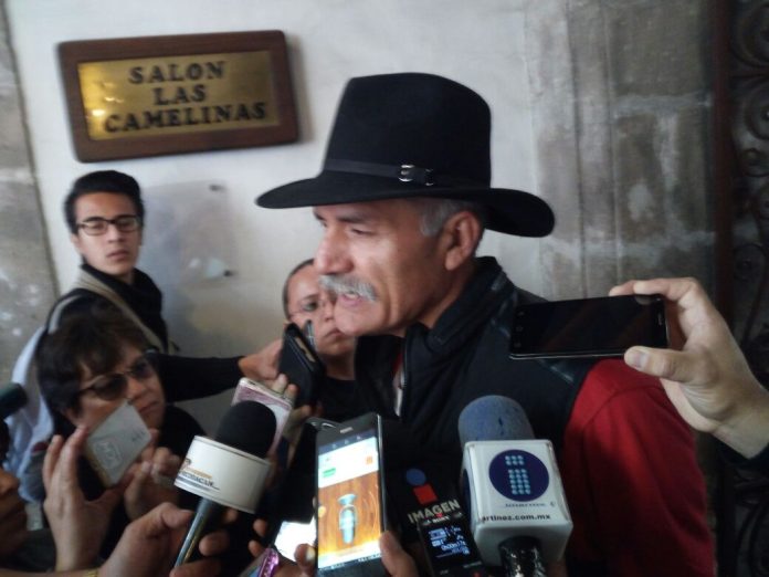 Partidos políticos son los culpables de dividir a la nación: Mireles Valverde