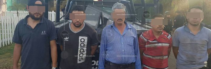 VILLA MADERO Capturan a 5 en operativo en Villa Madero (2) copia
