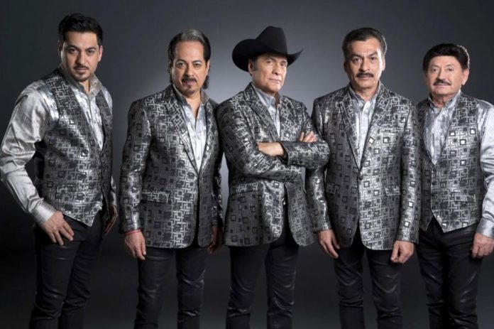 Los Tigres del Norte entregan el alma en Monterrey