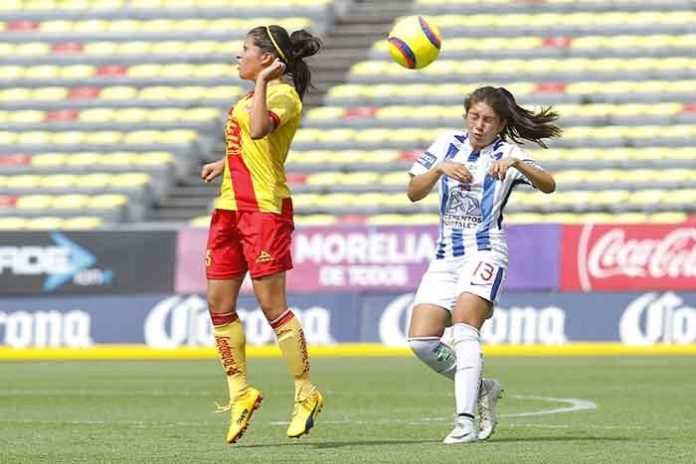 Pachuca golea a las Monarcas