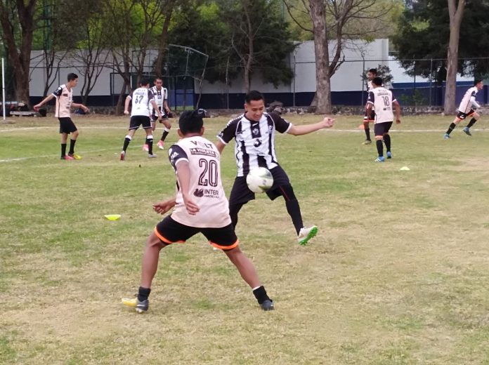 Atlético Valladolid busca quién se la pague
