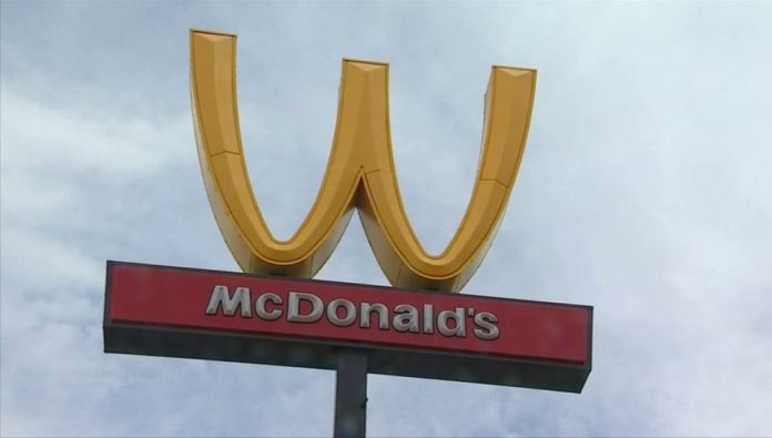 McDonald’s Cambia su nombre en conmemoración al día de la mujer