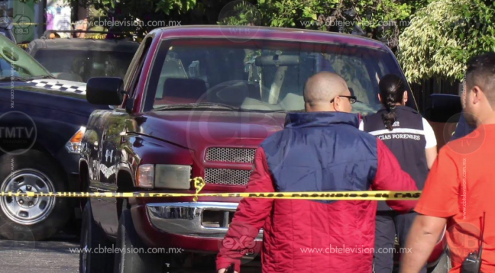 Localizan 8 cadáveres en una camioneta en Guadalajara