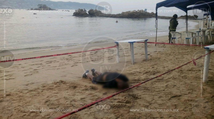 Encuentran dos cadáveres en playas de Acapulco