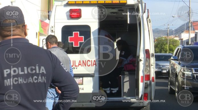 Reportan estables a policías baleados en Zinapécuaro