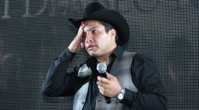 Julión Álvarez ahora es acusado de robar ganado