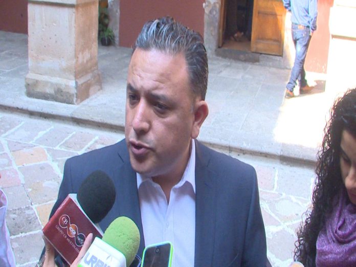 No descarta Carlos Quintana que Juan Carlos Barragán se integre a su proyecto