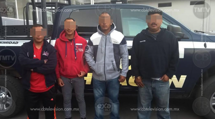 Detienen a dos policías y un par de civiles por homicidio en Zitácuaro