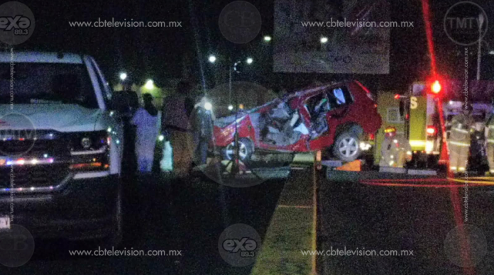 Fallece joven tras choque-volcadura en la Av. Madero