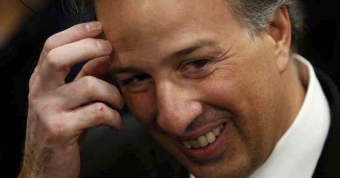 El desvío de millones de pesos del que Meade se lava las manos