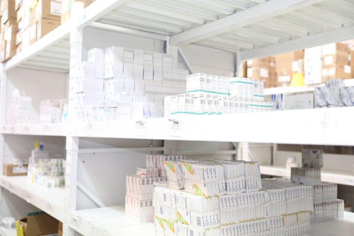 En existencia más de 7 millones de medicamentos para Michoacán