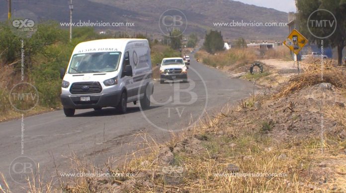 Ejecutan a dos hombres y una mujer en Uruapan
