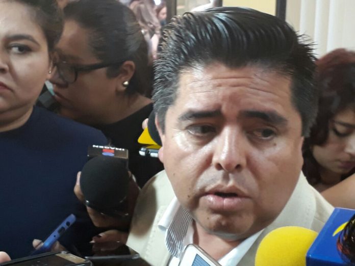 Llueve sobre mojado; levantan a aspirante morenista a alcaldía de Venustiano Carranza