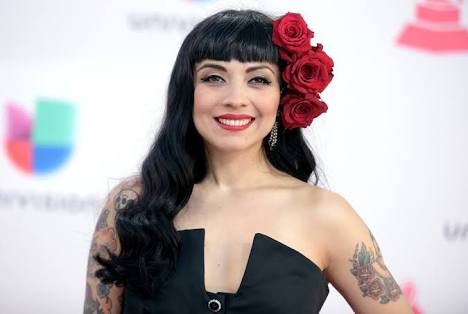 Mon Laferte: Me identifico con los años 50 Mon Laferte: Me identifico con los años 50