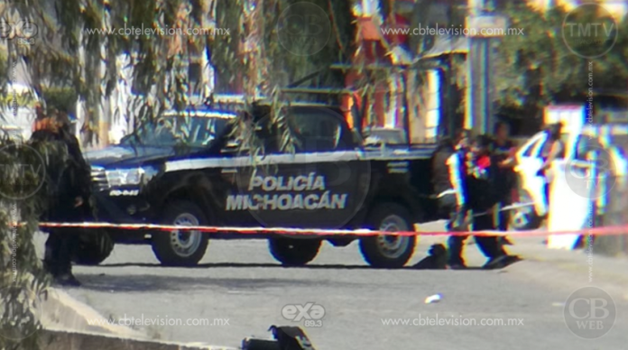 Sicarios balean a un hombre en calles de Uruapan