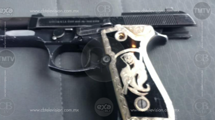 Dos empistolados detenidos en Morelia; podrían estar involucrados en balacera del Centro