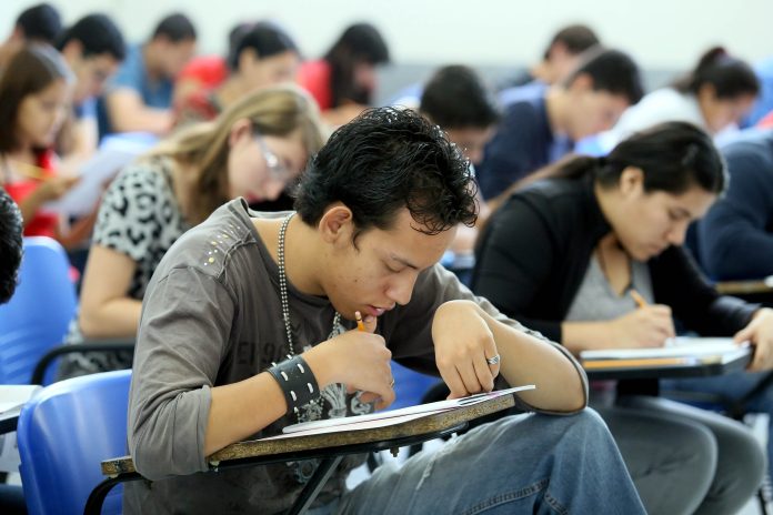 Un día como hoy: Origen del Día del Estudiante