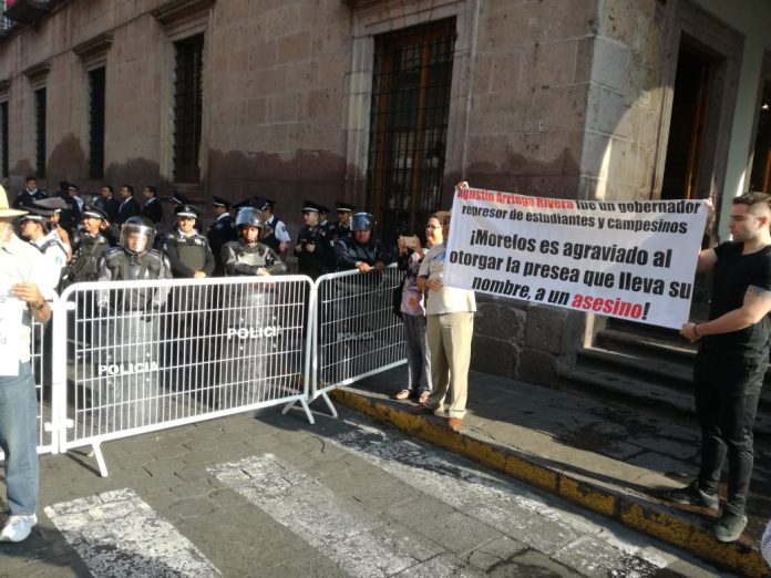 Resguardan policías Palacio Municipal