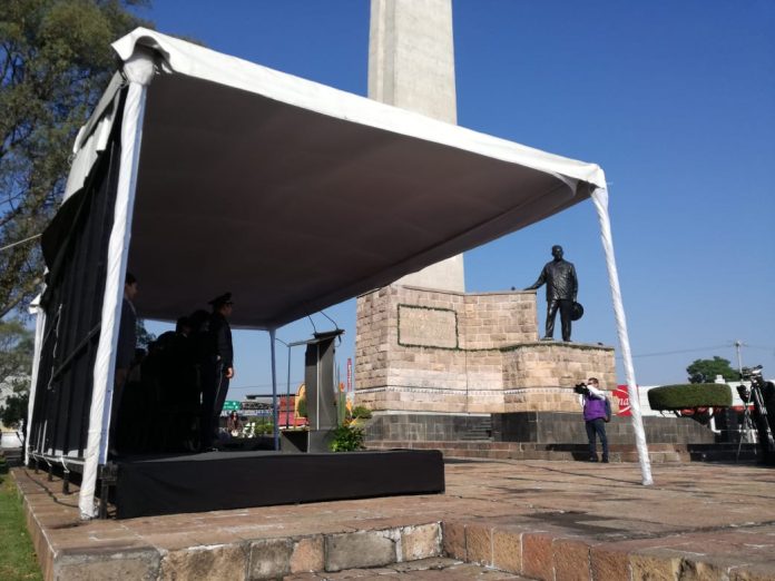 Celebra Ayuntamiento natalicio de Lázaro Cárdenas