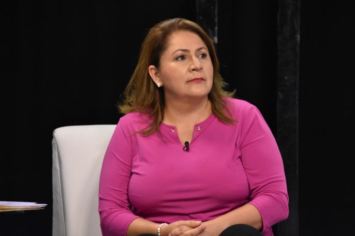 PRD perdió sus principios: Cristina Portillo