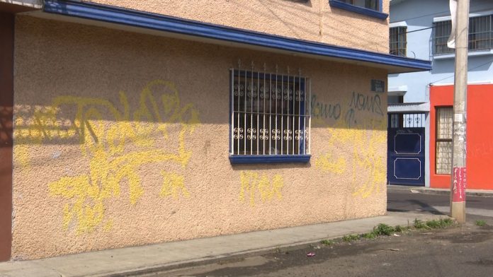 Graffiti vandálico, problemática que afecta imagen de Tres Puentes