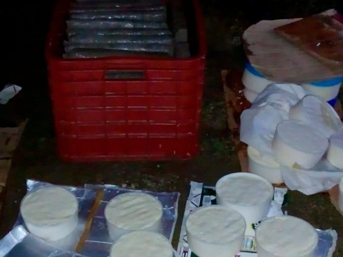 Señoras llevaban quesos y más de 30 kilos de marihuana en un autobús