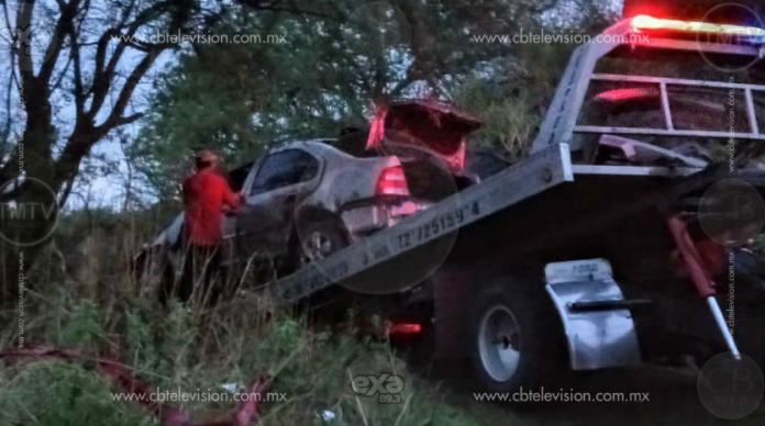 Identifican a la pareja que murió en un  accidente automovilístico sobre la rúa Morelia-Queréndaro