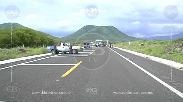 Denuncian ante PGR robo de tractocamión