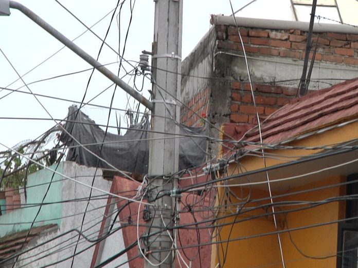 Fallas en el alumbrado público generan inseguridad en El Porvenir
