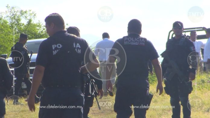 Arrojan cuerpo humano descuartizado en Parácuaro