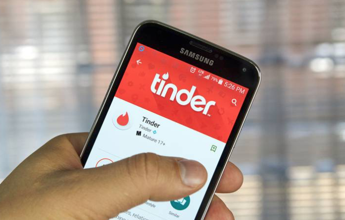 Hombre viola a una mujer pero sale en libertad “porque Tinder es para tener sexo”