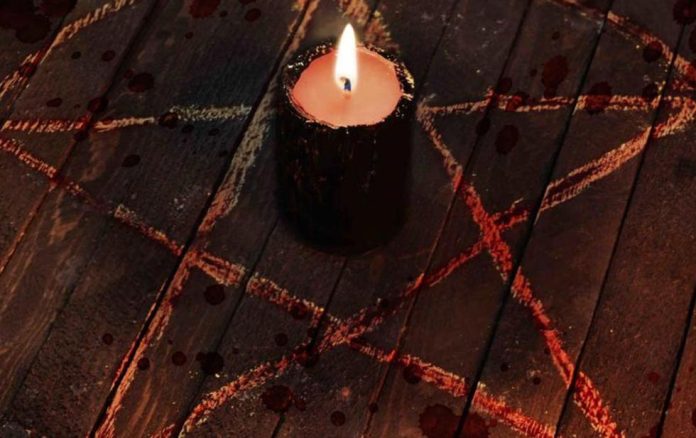 Asesinan a bebé en ritual satánico de Halloween