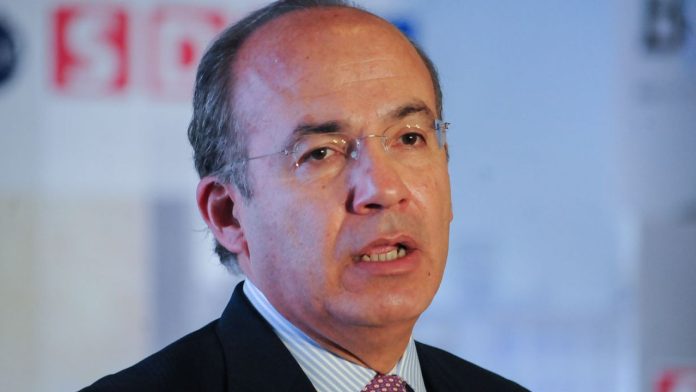 Lamentable y desafortunado lo que pretende Felipe Calderón: analista