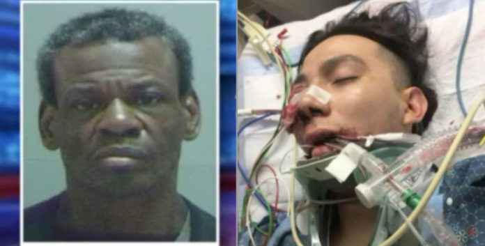 ‘Estoy aquí para matar a un mexicano’ gritó y empezó a golpear a un padre y a su hijo con una barra de metal