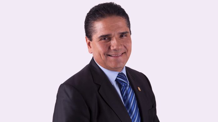 Alianza Multimedia Silvano debe de cobrar hasta que se les pague a los maestros