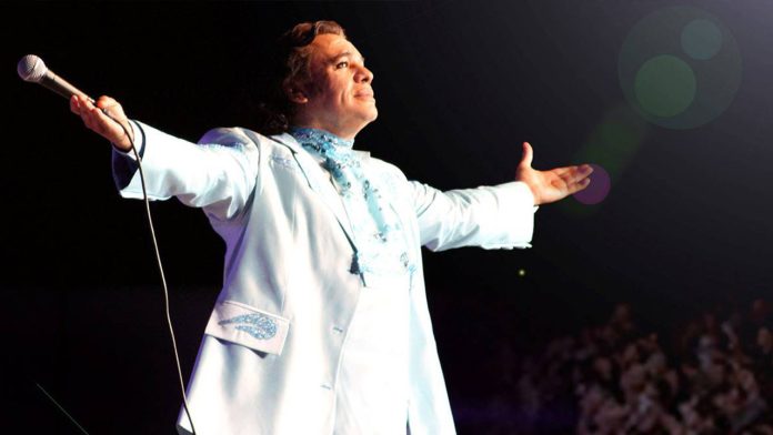 Filtran la foto de Juan Gabriel sin vida y también su acta de defunción
