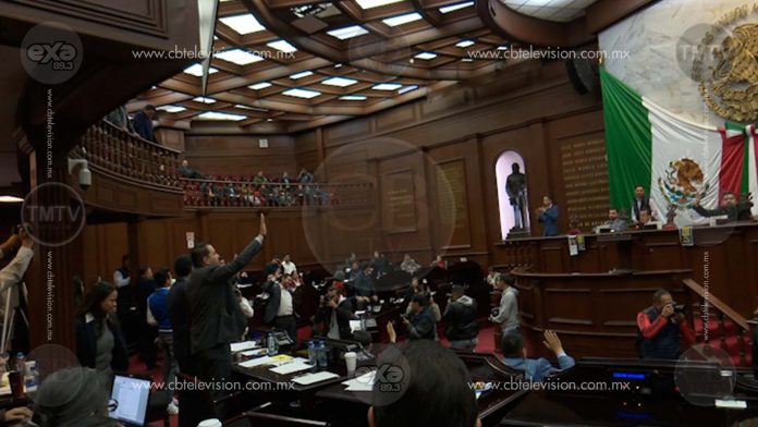 Aprueba Congreso “presupuesto impuesto”, acusa Morena