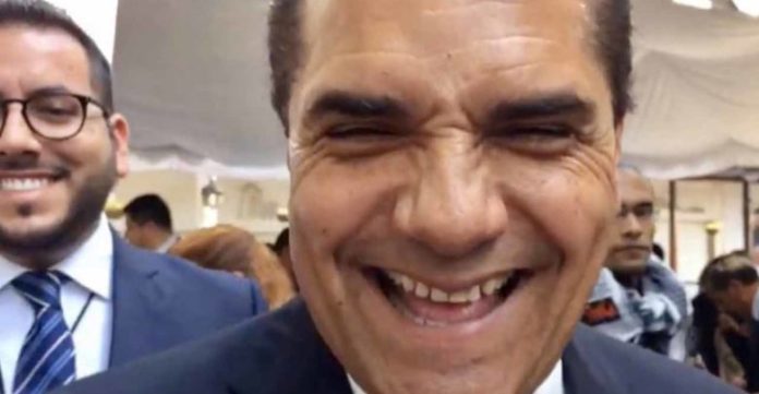 Ignora diputado perredista gira de Silvano en Europa