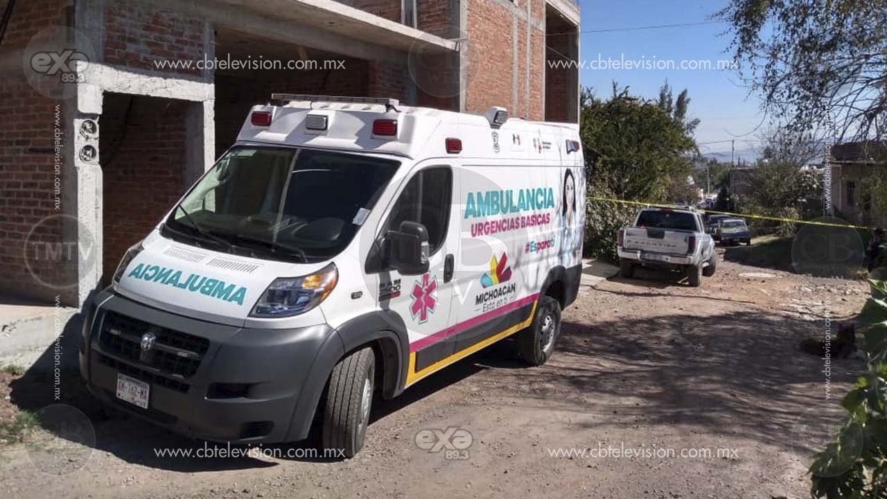Encuentran cadáver de un hombre tirado en predio de Lázaro Cárdenas
