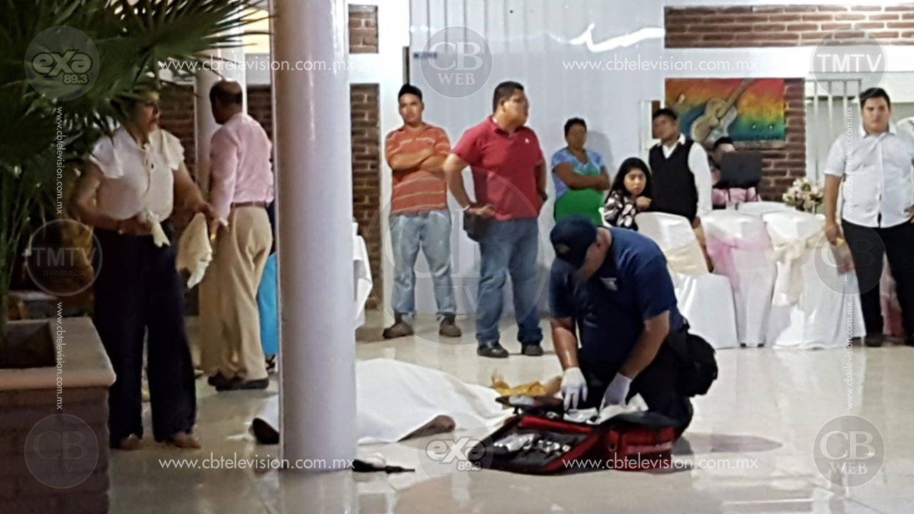 Muere mariachi mientras se encontraba laborando