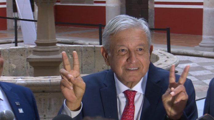 “Amor y paz”: AMLO a EZLN