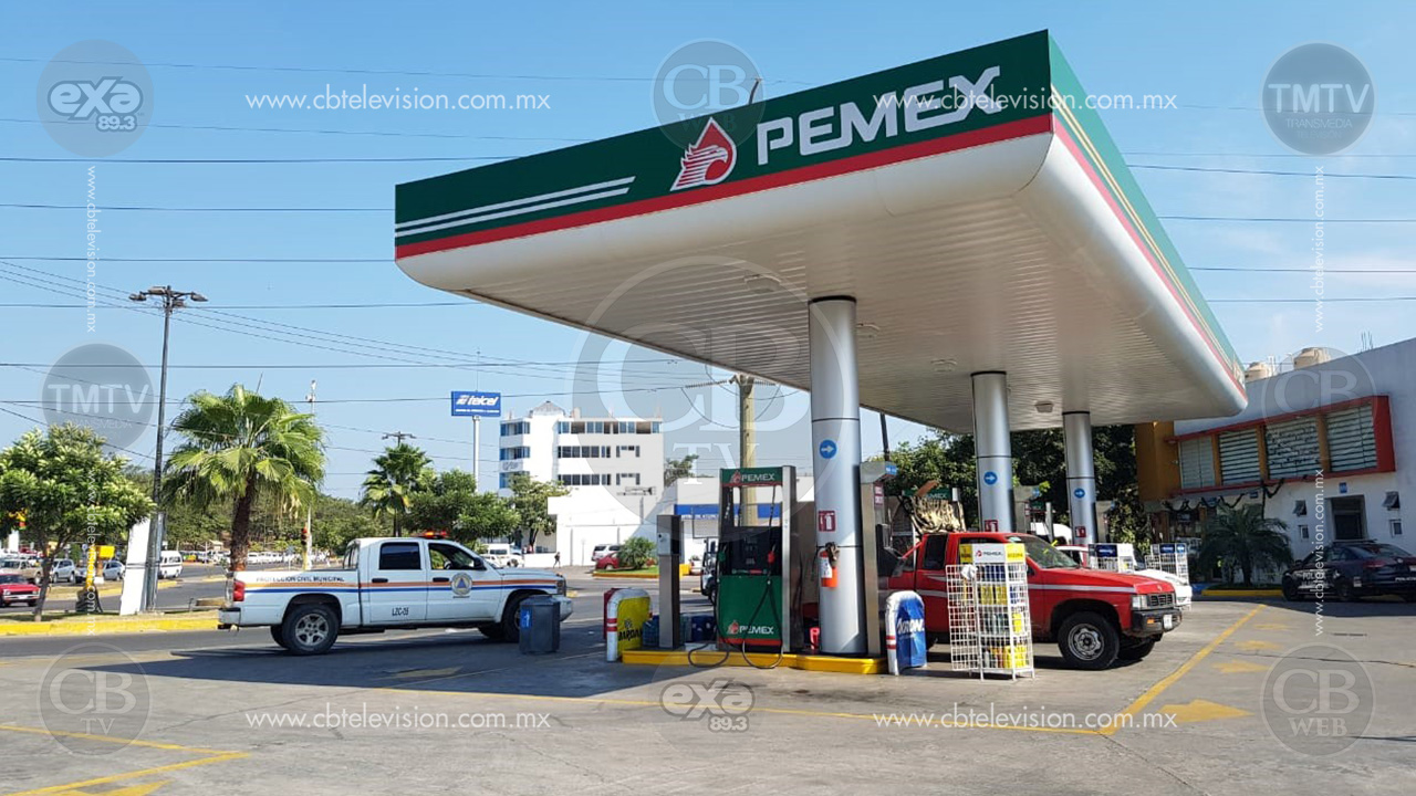 Detienen a conductor con 1270 litros de gasolina en Lázaro Cárdenas 