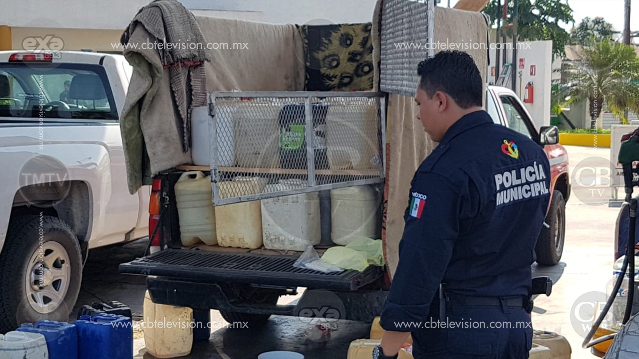 Detienen a conductor con 1270 litros de gasolina en Lázaro Cárdenas 